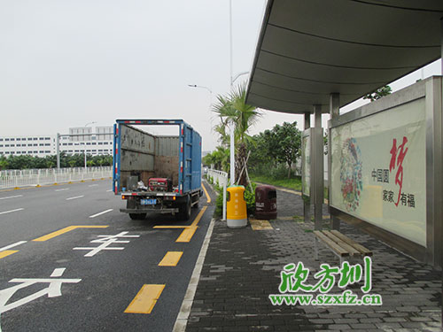 欣方圳街道玻璃鋼垃圾桶護衛河源城市環(huán)境