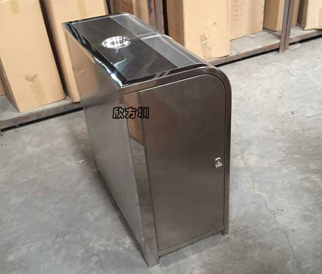 腳踏式不銹鋼分類(lèi)垃圾桶肇慶物業(yè)采購