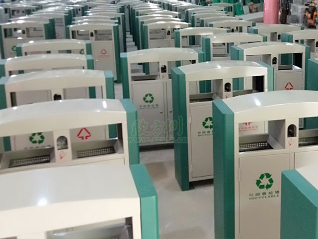 戶(hù)外鋼板垃圾桶廠(chǎng)家直銷(xiāo)湖北宜昌景區