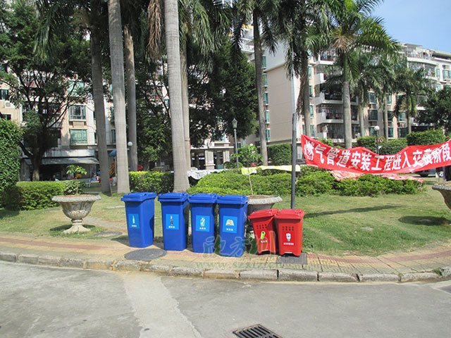 欣方圳腳踏式垃圾桶 助力深圳小區改善環(huán)境
